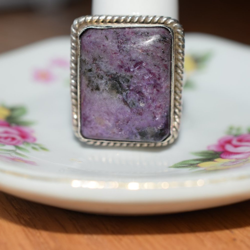 Large Vintage 925 Purple Charoite Square Ring Hallmarked